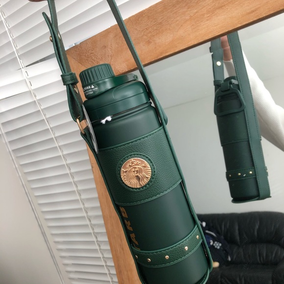 Brand new Starbucks bottle - Picture 5 of 9